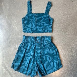 Madewell Linen-Blend crop top and Pull-On Paperbag Shorts in Tropicale Floral XS